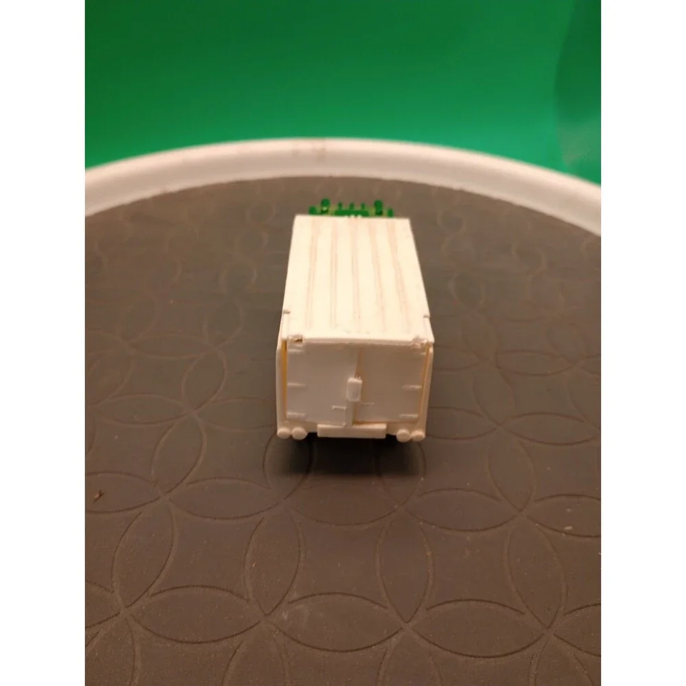 Hot Wheels 1983 Vintage Workhorses Hiway Hauler Mountain Dew Semi Truck